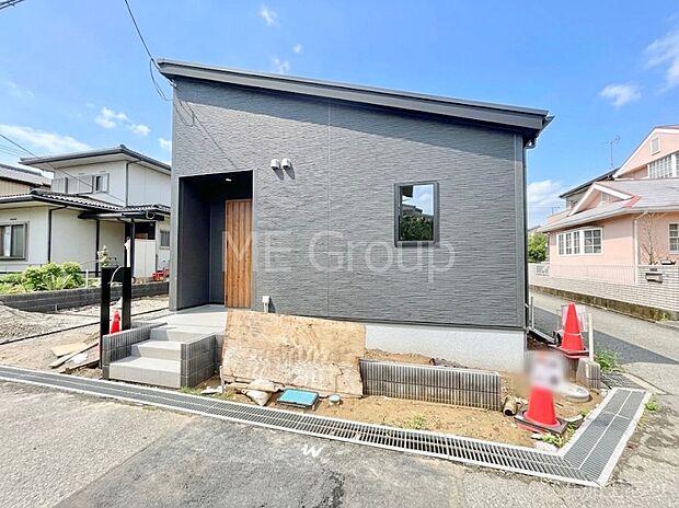 暮らしやすさと居心地の良さにこだわったシンプルで飽きのこないデザイン !