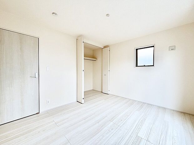 収納が充実しているので居住スペースを広々使えます