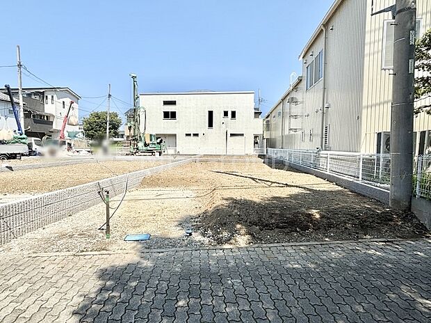 たっぷりの陽光と心地よい風が舞い込む住まい