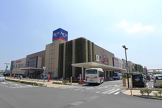 ショッピングセンター 3000m アリオ鷲宮