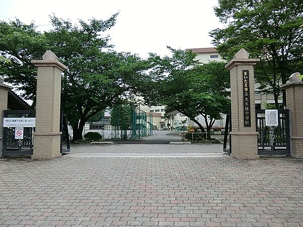 中学校 2600m さいたま市立大久保中学校