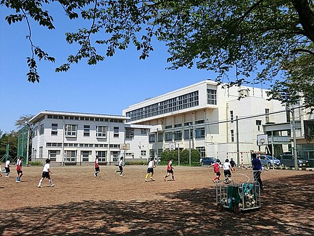 中学校 1627m 川口市立安行中学校