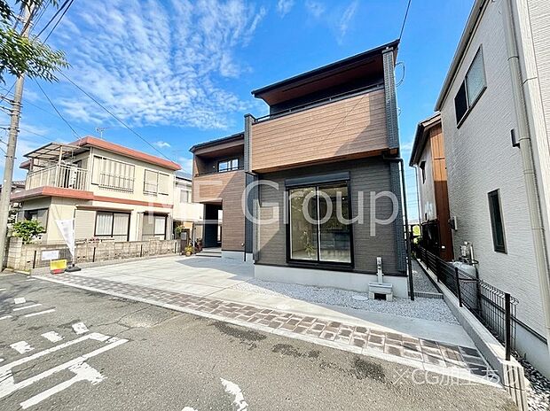 たっぷりの陽光と開放感に包まれる明るい住まい