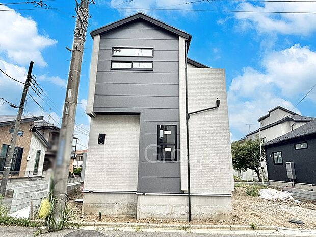 洗練された外観、上質な住空間が広がる室内は永く安心して過ごせる住居です。 