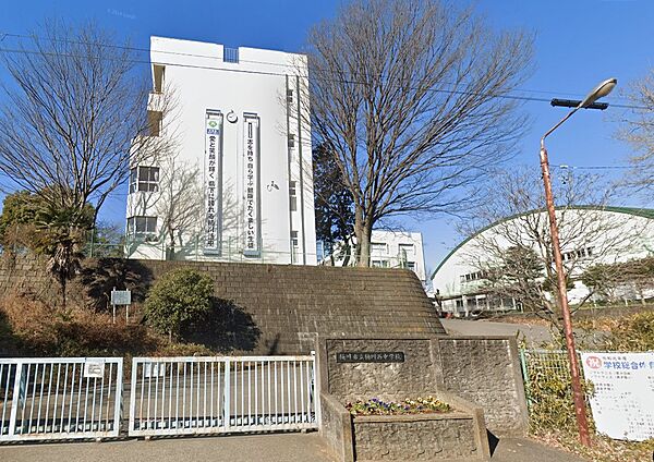 中学校 1800m 桶川市立桶川西中学校