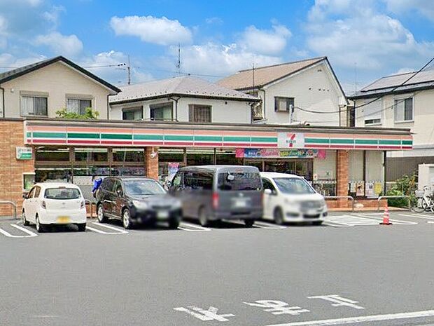 コンビニ 700m セブン-イレブン 戸田美女木8丁目店