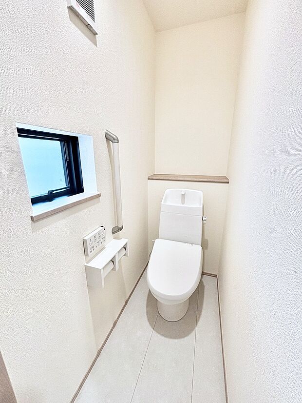 ウォシュレット付きトイレが1階と2階それぞれに配置されていてとても便利です。