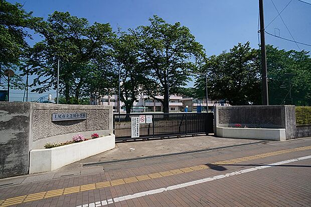 小学校 530m 上尾市立芝川小学校