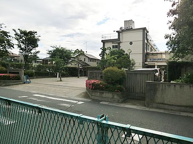 小学校 900m 越谷市立蒲生小学校