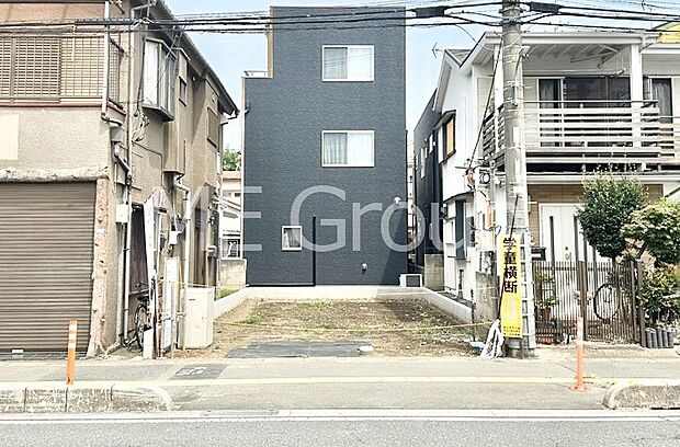 溢れる陽光でご家族の笑顔も輝く