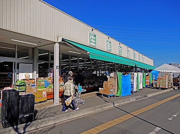 スーパー 800m 生鮮市場 三芳店