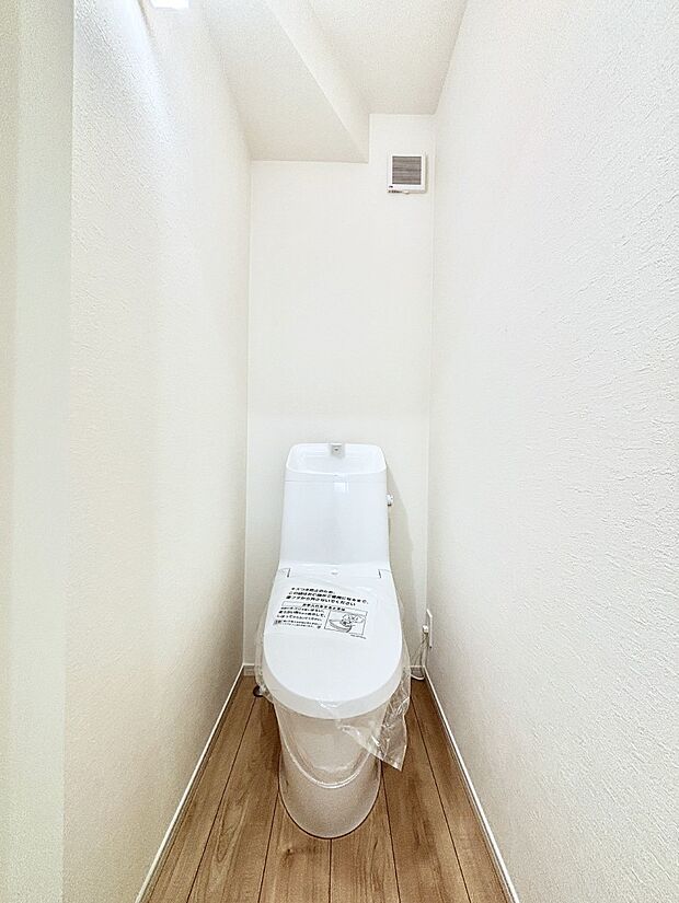 ウォシュレット付きトイレが1階と2階それぞれに配置されていてとても便利です。
