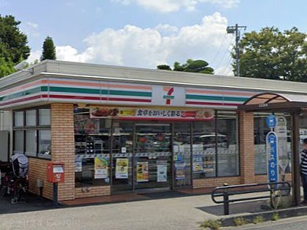 コンビニ 180m セブン-イレブン さいたま辻1丁目店