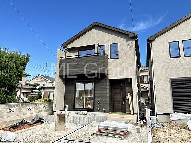 たっぷりの陽光と開放感に包まれる明るい住まい