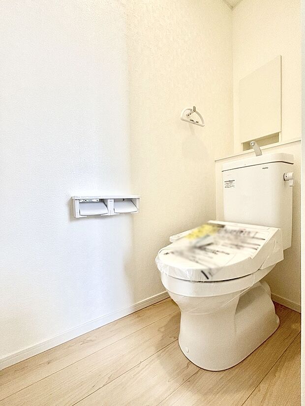 トイレは1階と2階それぞれに配置されていてとても便利です。 