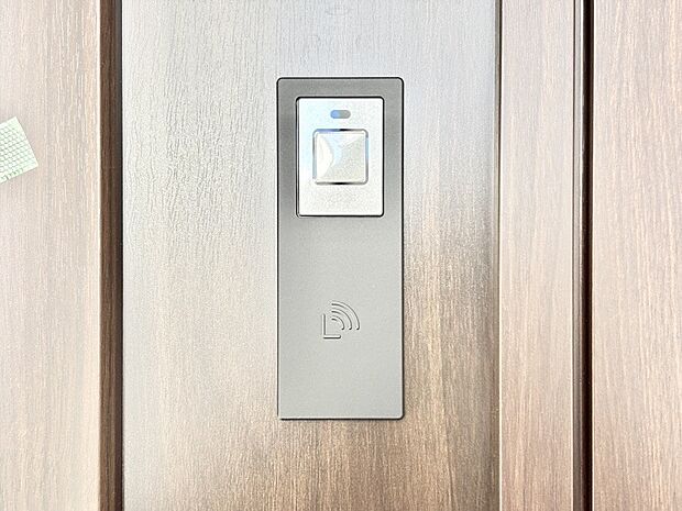 ラクラク開錠!スマートコントロールキー。