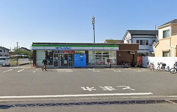 コンビニ 800m ファミリーマート 川越寺尾店