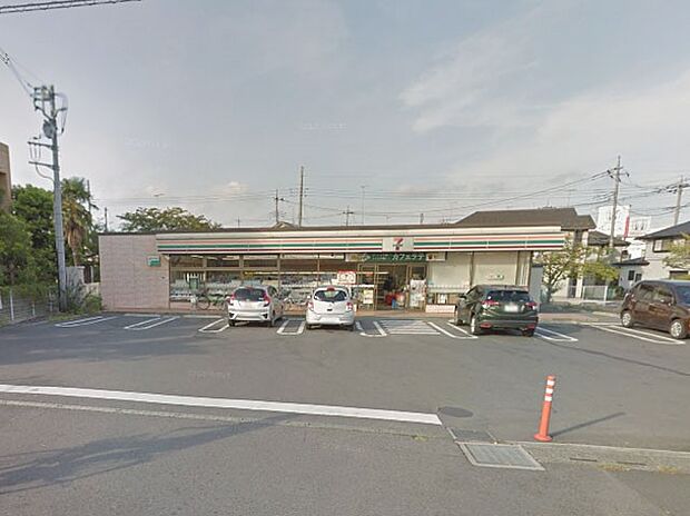 コンビニ 483m セブン-イレブン久喜北2丁目店