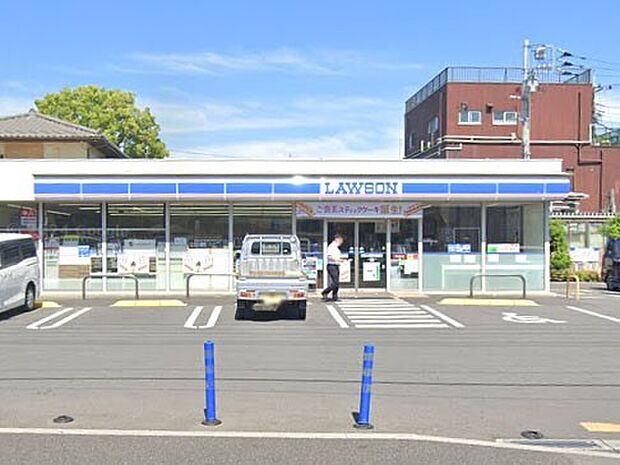 コンビニ 118m ローソン さいたま東大成町一丁目店