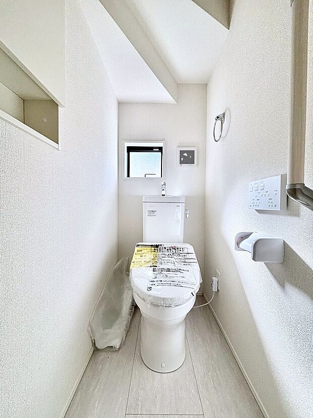 トイレは1階と2階それぞれに配置されていてとても便利です。