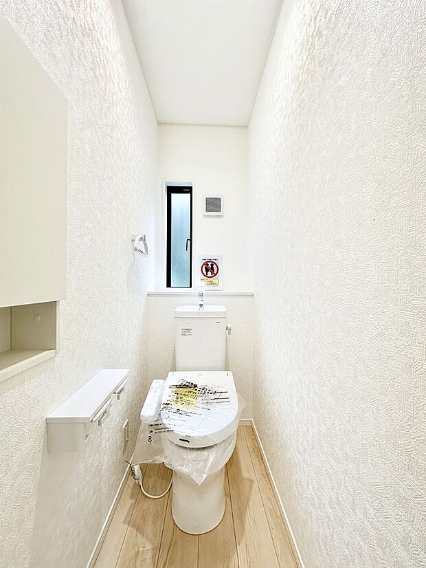 ウォシュレット付きトイレが1階と2階それぞれに配置されていてとても便利です。 