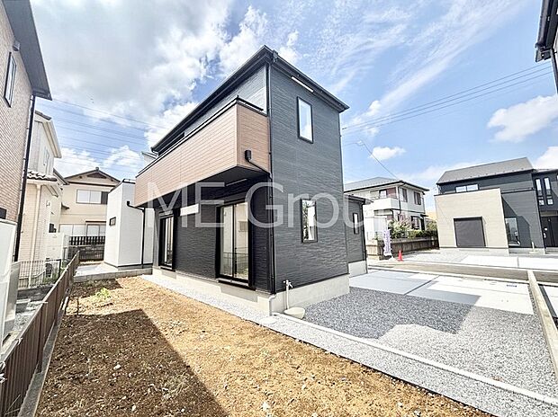 暮らしやすさと居心地の良さにこだわったシンプルで飽きのこないデザイン !