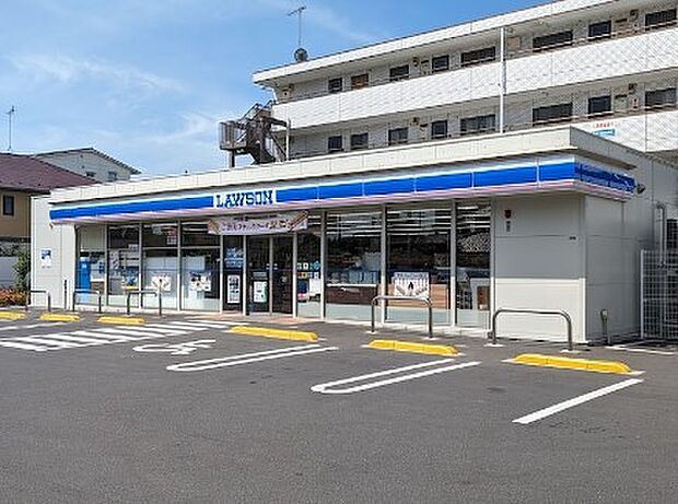 コンビニ 300m ローソン さいたま鈴谷三丁目店
