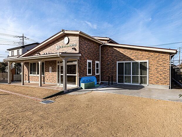 幼稚園・保育園 450m 久喜きららの杜保育園
