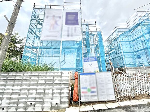 溢れる陽光でご家族の笑顔も輝く