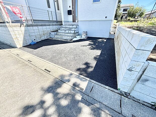 生活に欠かせない駐車スペース。