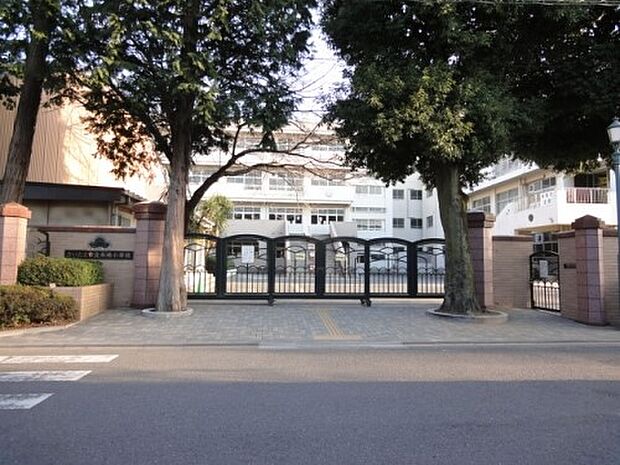 小学校 630m さいたま市立木崎小学校