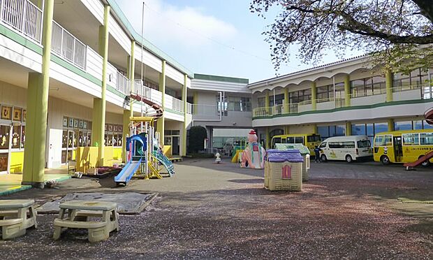 幼稚園・保育園 800m 上尾いずみ幼稚園