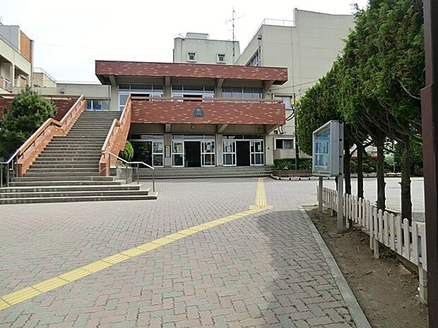 小学校 850m 越谷市立東越谷小学校