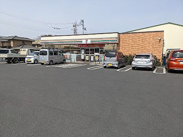 コンビニ 400m セブン-イレブン 柏十余二庚塚店