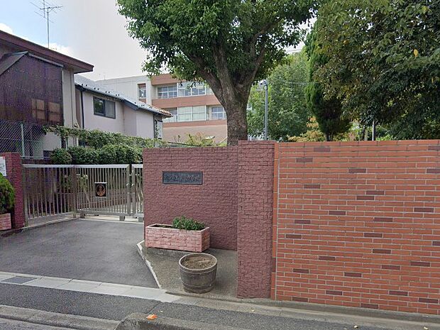 中学校 950m 川口市立領家中学校