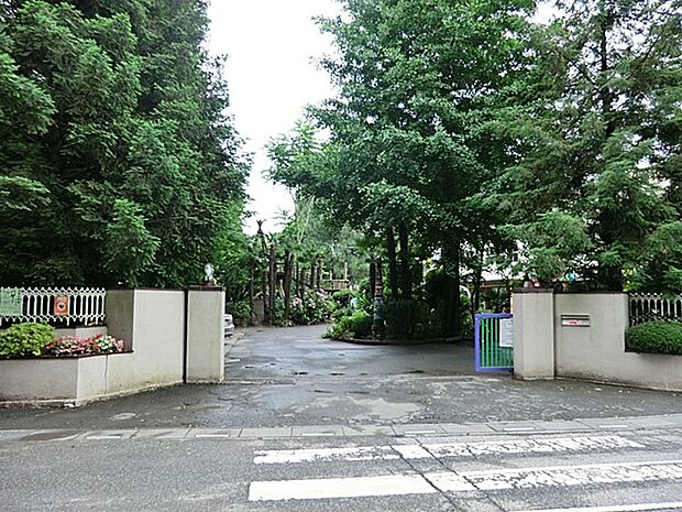 幼稚園・保育園 960m しろがね幼稚園