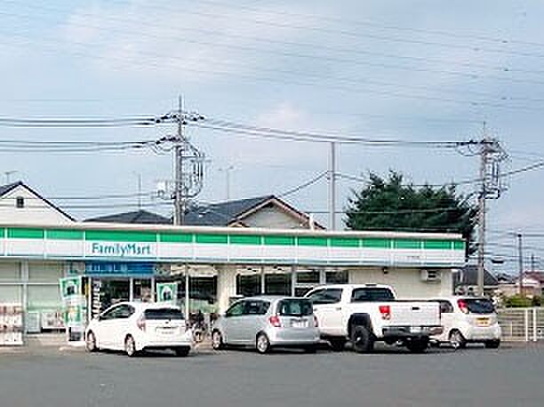 コンビニ 182m ファミリーマート 杉戸清地店