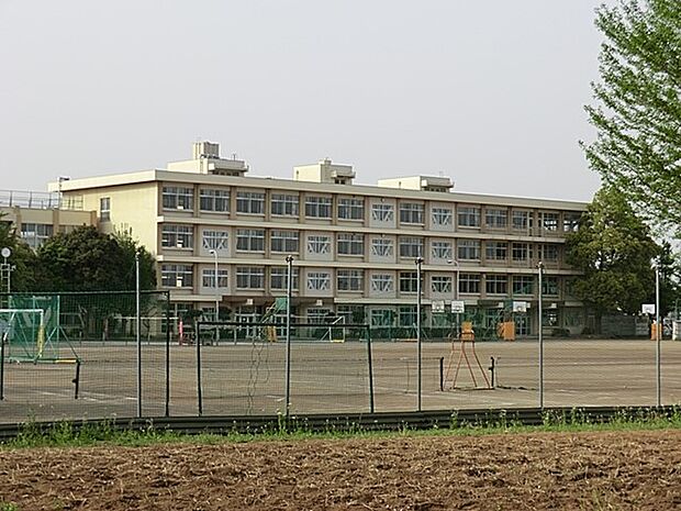中学校 2320m 所沢市立三ケ島中学校