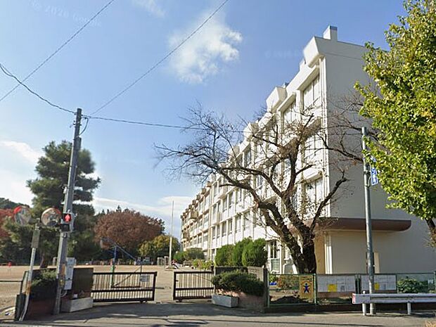 小学校 1400m 川越市立霞ヶ関西小学校