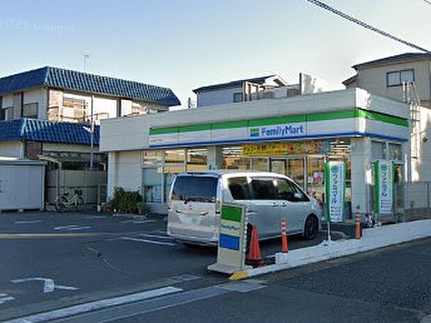 コンビニ 300m ファミリーマート 古ヶ崎二丁目店
