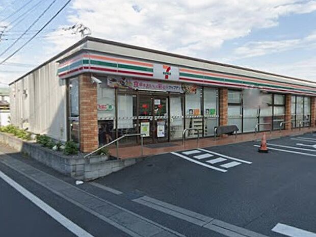 コンビニ 300m セブン-イレブン さいたま町谷1丁目店