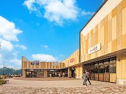 ショッピングセンター 400m SOCOLA所沢