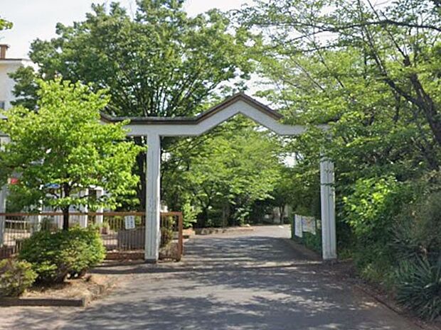 中学校 1730m 伊奈町立南中学校