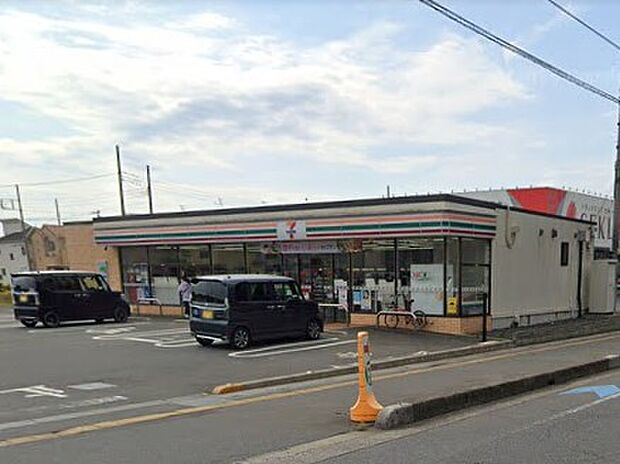 コンビニ 400m セブン-イレブン 上尾小泉氷川店