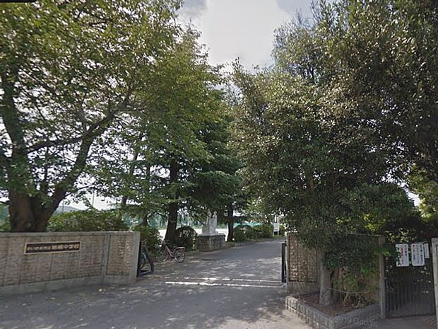 中学校 1200m さいたま市立岩槻中学校