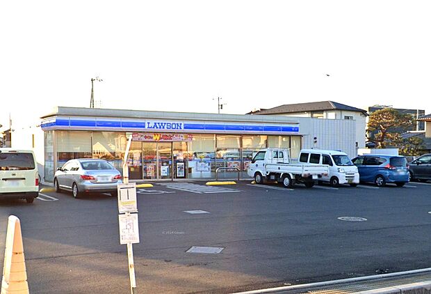 コンビニ 320m ローソン 富士見羽沢二丁目店