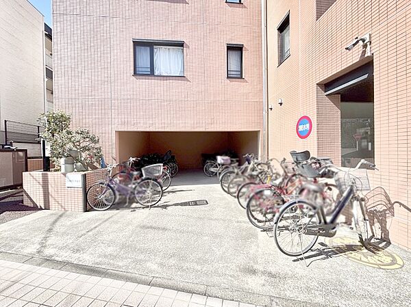 外観 自転車置き場（空き状況は都度ご確認ください）