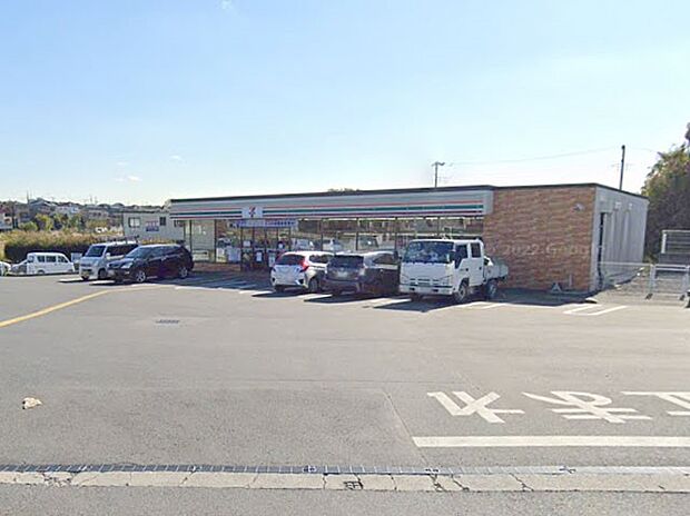 コンビニ 600m セブン-イレブン桶川川田谷店