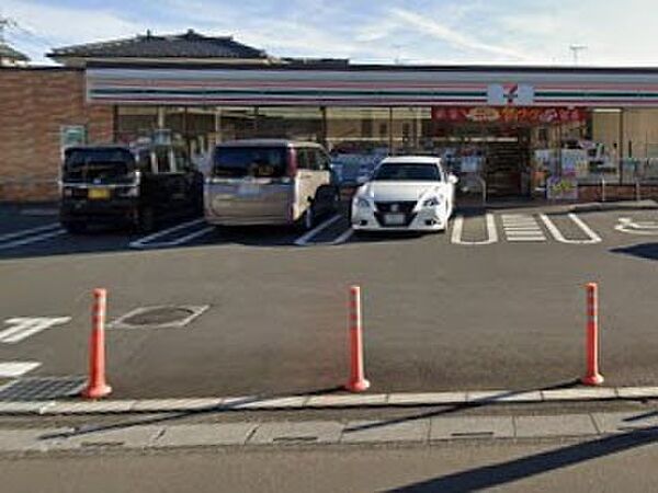 コンビニ 300m セブン-イレブン 大宮奈良町店