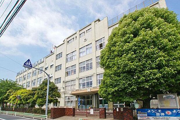 その他環境写真 1200m 足立区立伊興中学校